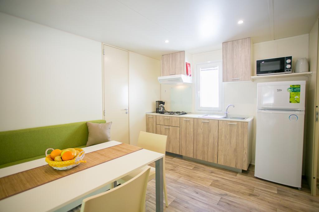 Istria Mobile Homes Bijela Uvala فونتانا المظهر الخارجي الصورة