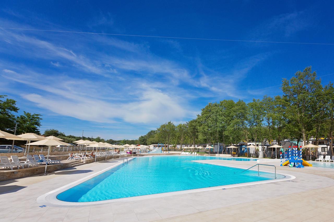 Istria Mobile Homes Bijela Uvala فونتانا المظهر الخارجي الصورة